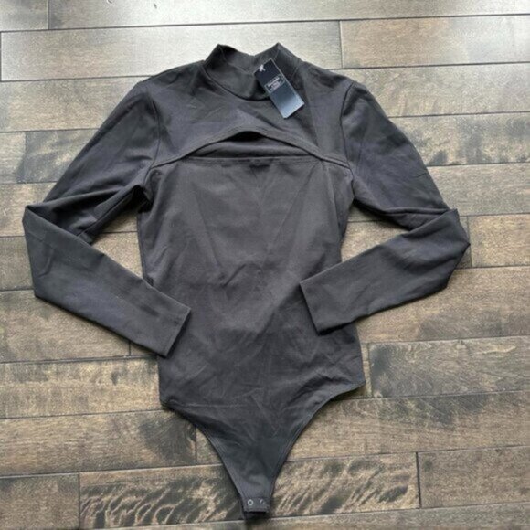 Abercrombie & Fitch Long Sleeve Bodysuit - new with tags - Picture 1 of 2